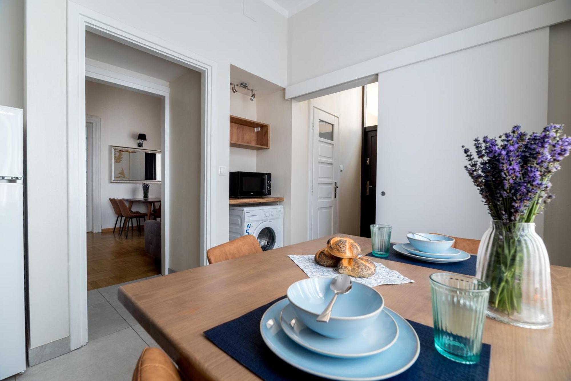 Behappy Apartment